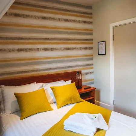 宾馆 The Bulls Head