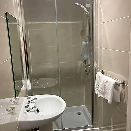 The Bulls Head 3* 米尔索普坎布