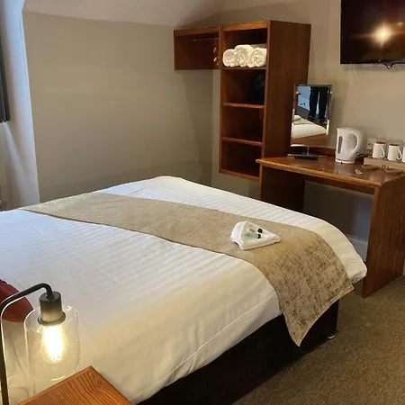 The Bulls Head 3*