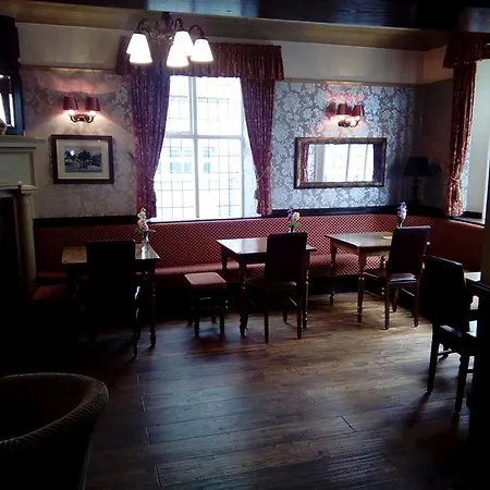 The Bulls Head 3*