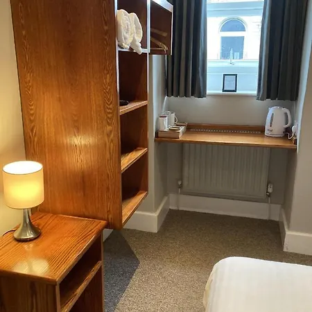 The Bulls Head 3*
