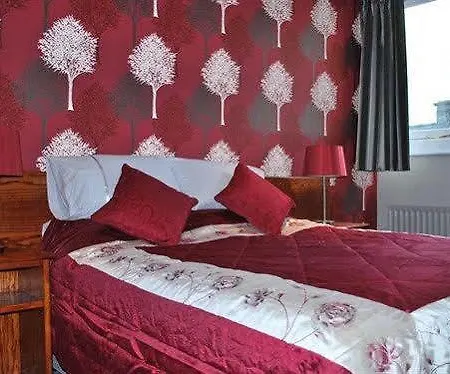 The Bulls Head 3*
